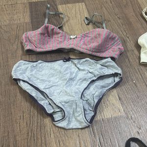 Used Set Of Bra