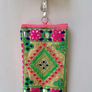 MOBILE COVER BAG