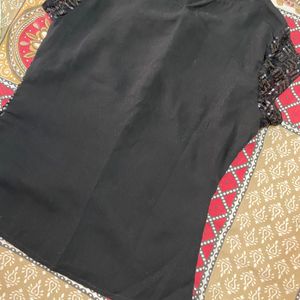 Kazo Black Shine Top