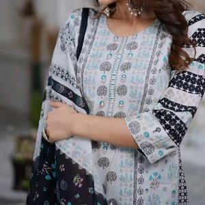 BEAUTIFUL MASLIN FABRIC KURTI SET