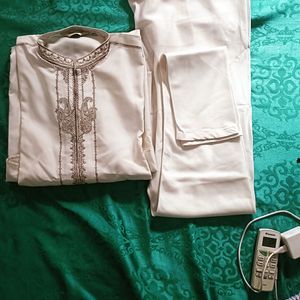 Mens Ethnic Kurta Pyjama Set