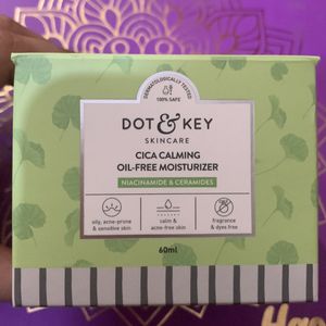 Dot & key CICA CALMING OIL FREE MOISTURIZER