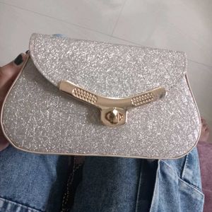 30rs Delivery Discount 🎉Golden Glitter  Purse