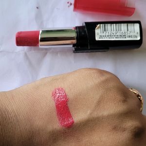 Loreal Lipstick Shade- 138 FOREVER FUSCHIA