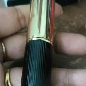 Giordani Gold Iconic Matte Lipstick SPF 15