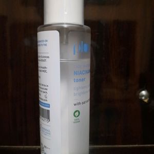 Plum Niacinamide Toner