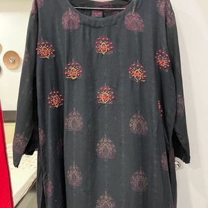 Combo - Black Kurta With Red Leggings