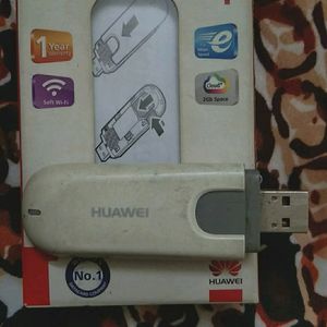 HUAWEI E303 HSPA USB DATACARD