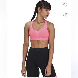 PUMAWomen Sports Lightly Padded Bra (Pink)