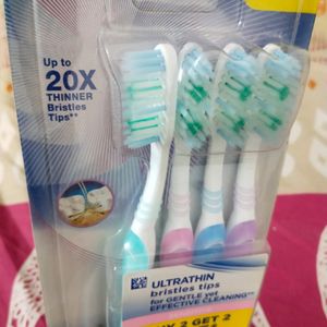 Oral-B Toothbrushes Pack Of 4