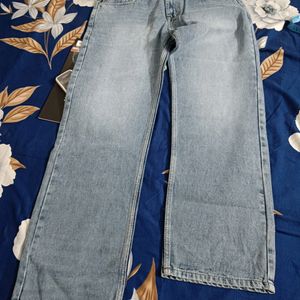 Jeans (28, 30, 32, 36)