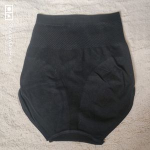 Black Shapewear Tummy Tucker