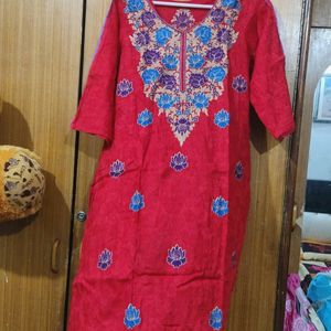 Red Kurta