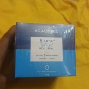 Aqualogica Hydra Gel Moisturizer