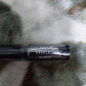 Lakme absolute matte lipstick