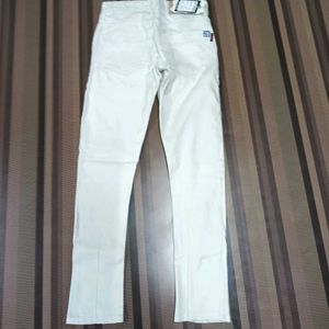 Z-96 Size 28 Slim fit Women Denim Jeans