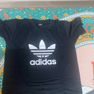 Adidas Tshirt Large Size  Brand New