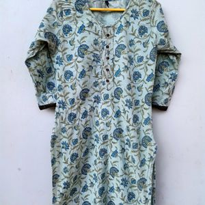 Women Dailywear Kurti...😍😍