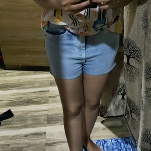 Very Less Price-Denim Shorts