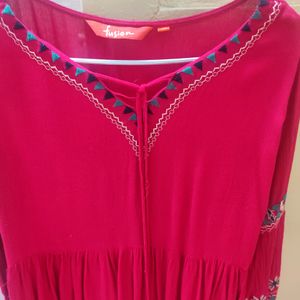 Beautiful Top With Tassels