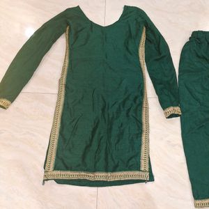 Beautiful Green Kurti Panit