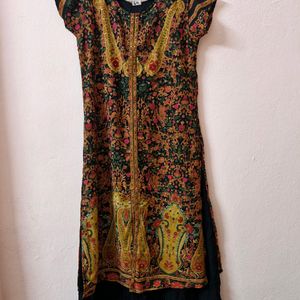 Rithaarya Black Multicolored Kurti