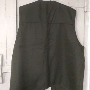 mens double sided sleeveless jacket