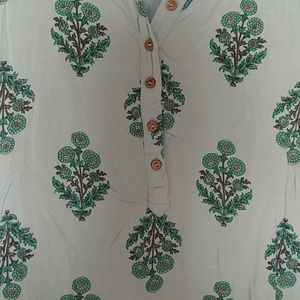 Green Printed Straight Kurta