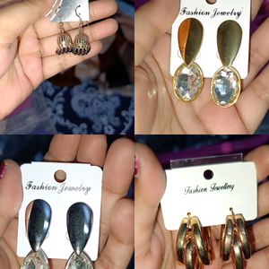 4 Earrings+Freebie😍 ❤