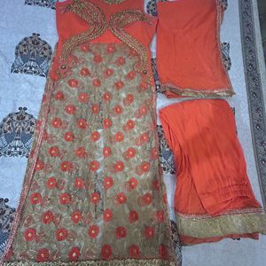 Kurta Set Back Side