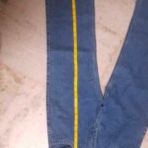 A Straight Wide Leg Women's Denims