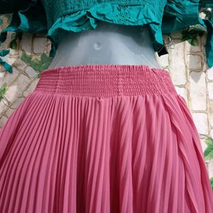 Beautiful😍Pink skirt
