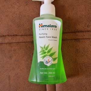 Himalaya Purifying Neem Face Wash, 200 Ml