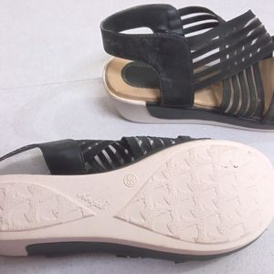 Black Striped Wedges Sandal