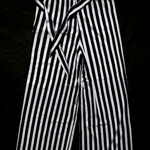 ( NEW UNUSED ) WOMEN TROUSER