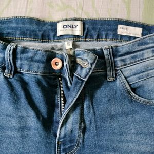 Set Of 3 Skinny Fit Jean's Branded.