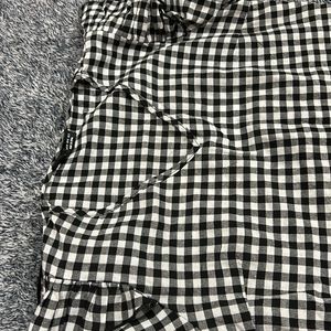 Cute Cotton top - Black And White Checked