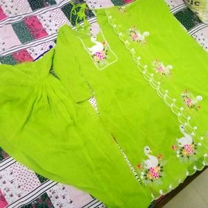 Beautiful Suite Salvar Set With Dupatta