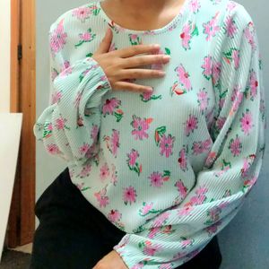 Floral Cozy Top Perfect For Party Wear