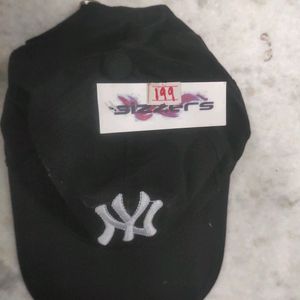 Mens Black Sports Cap For Playing