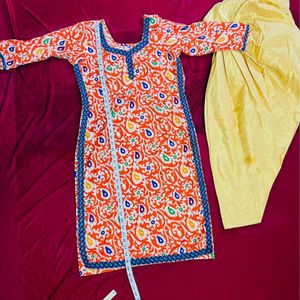 Punjabi Salwar Suit / Girls Kurta Salvar