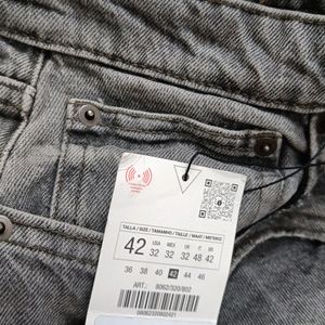 Steal Deal Zara New With Tag Jeans