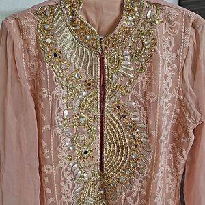 Peach Kurta With Pant And Printed Chiffon Dupatta