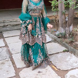 Green Ethnic Gown New 🌲