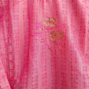 Sohan Bazar Chikankari Fabric Kurti Wow