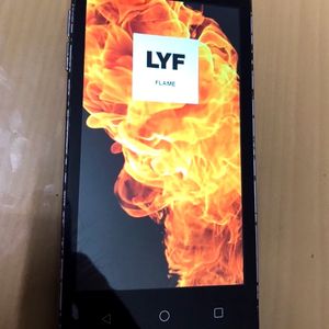 LYF FLAME 🔥 4G Volte