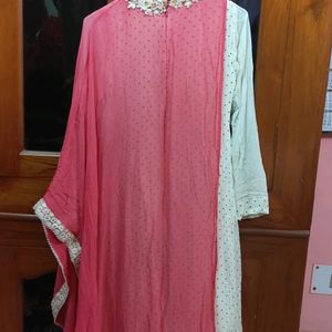 Beautiful Pink & White Dress For Girls