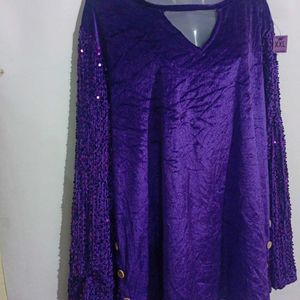 PLUS SIZE PURPLE VELVET TOP