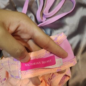 victoria secret padded bra