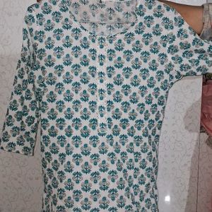 Short Kurti